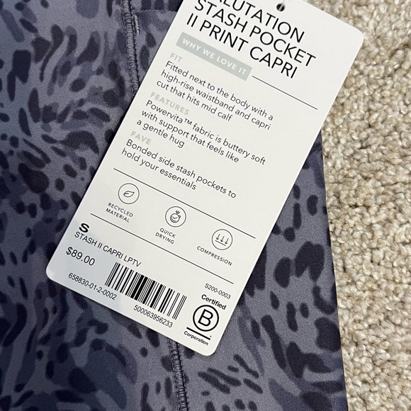 Athleta Salutation Stash Pocket II Capri - Picture 5 of 5